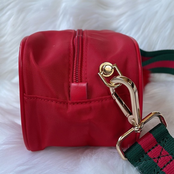 Burberry up-cycled red nylon crossbody NWOT - Picture 10 of 15